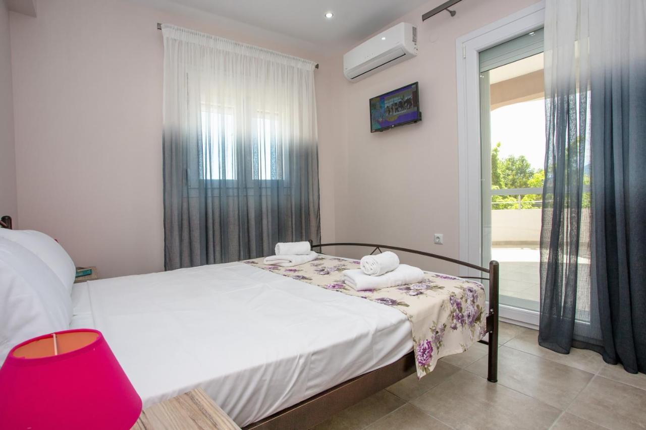 Kaiafas Luxury Philoxenia Apartment Nea Peramos  Exterior photo